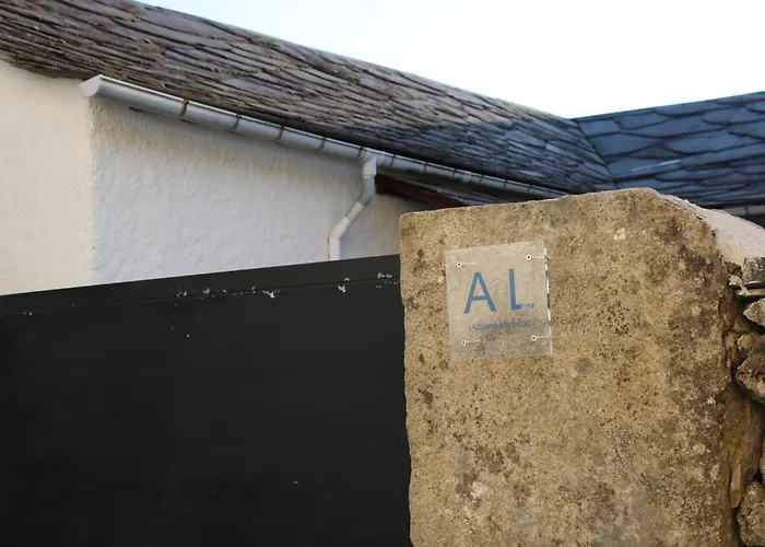 Noninha House Nyaraló *