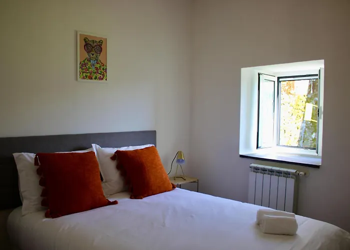 Noninha House * Alvarenga