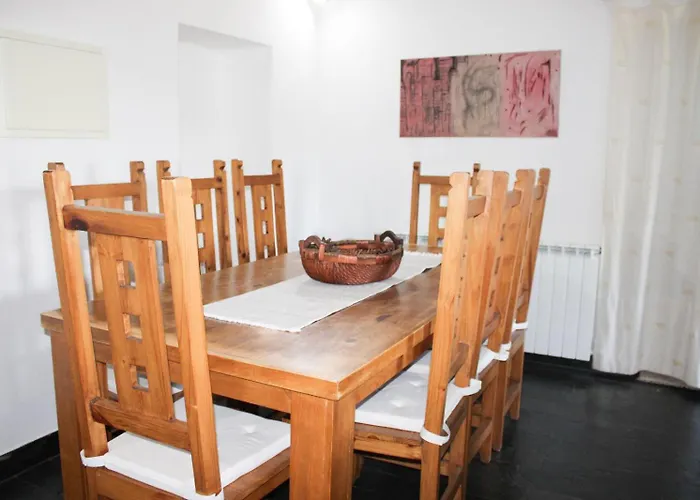 Nyaraló Noninha House